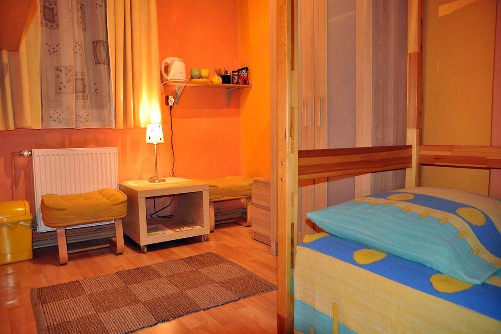 Rainbow Apartments 3 Krakow Ngoại thất bức ảnh