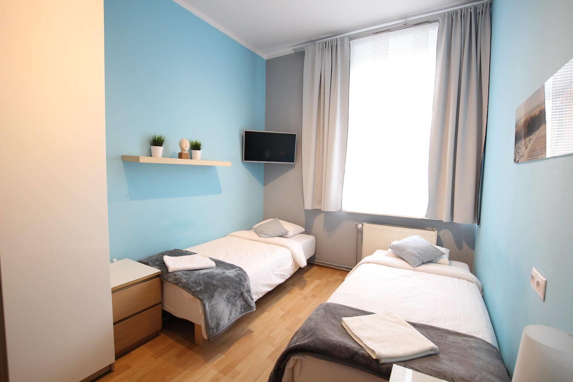 Rainbow Apartments 3 Krakow Ngoại thất bức ảnh